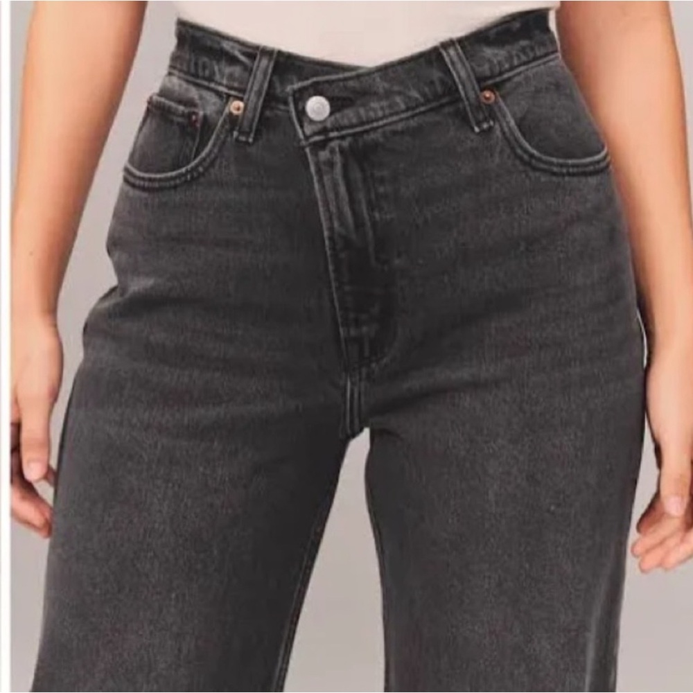 Abercrombie & Fitch High Rise Black Women's Jeans